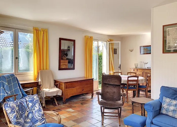 Сasa de vacaciones Maison Plain-pied Avec Jardin, 500m Plage, 3 Ch, 6 Pers, Wifi, Stationnement, Proche Mont-saint-michel - Fr-1-361-160